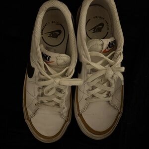 Kids Nike Court Legacy Sneakers